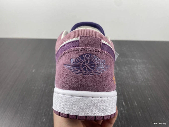 Kick Theory DR8057-500 Air (W) 1 Unity Low Jordan 0709